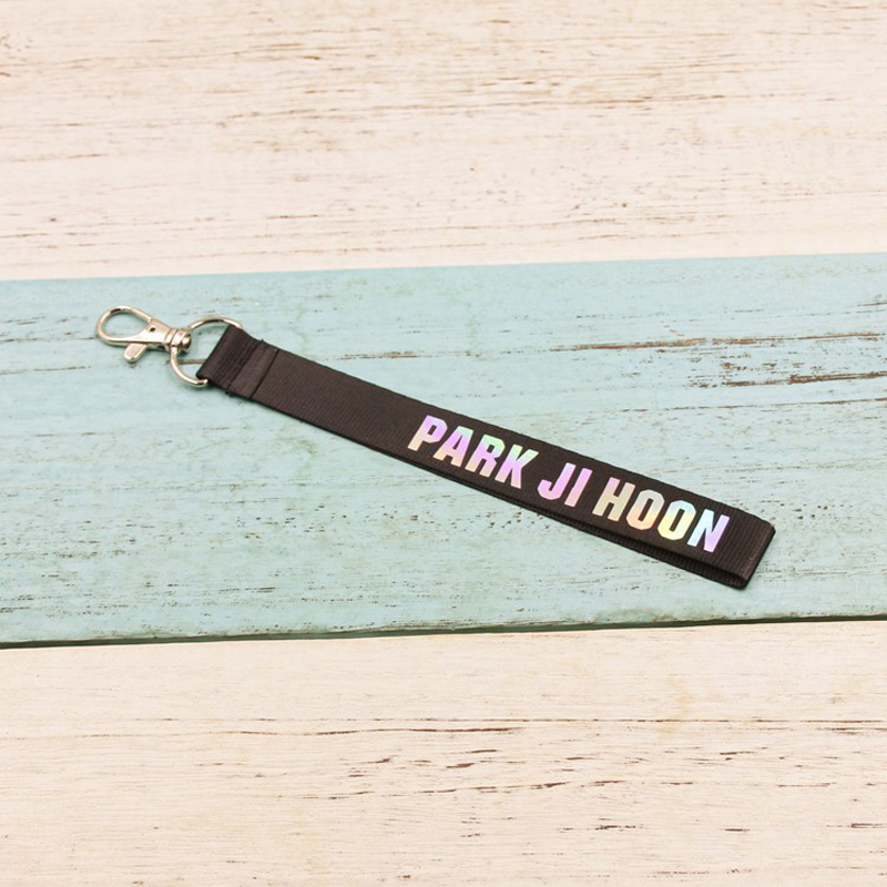 Nome membro WANNA Portachiavi  - Phone Accessories And Names recensione e prezzo