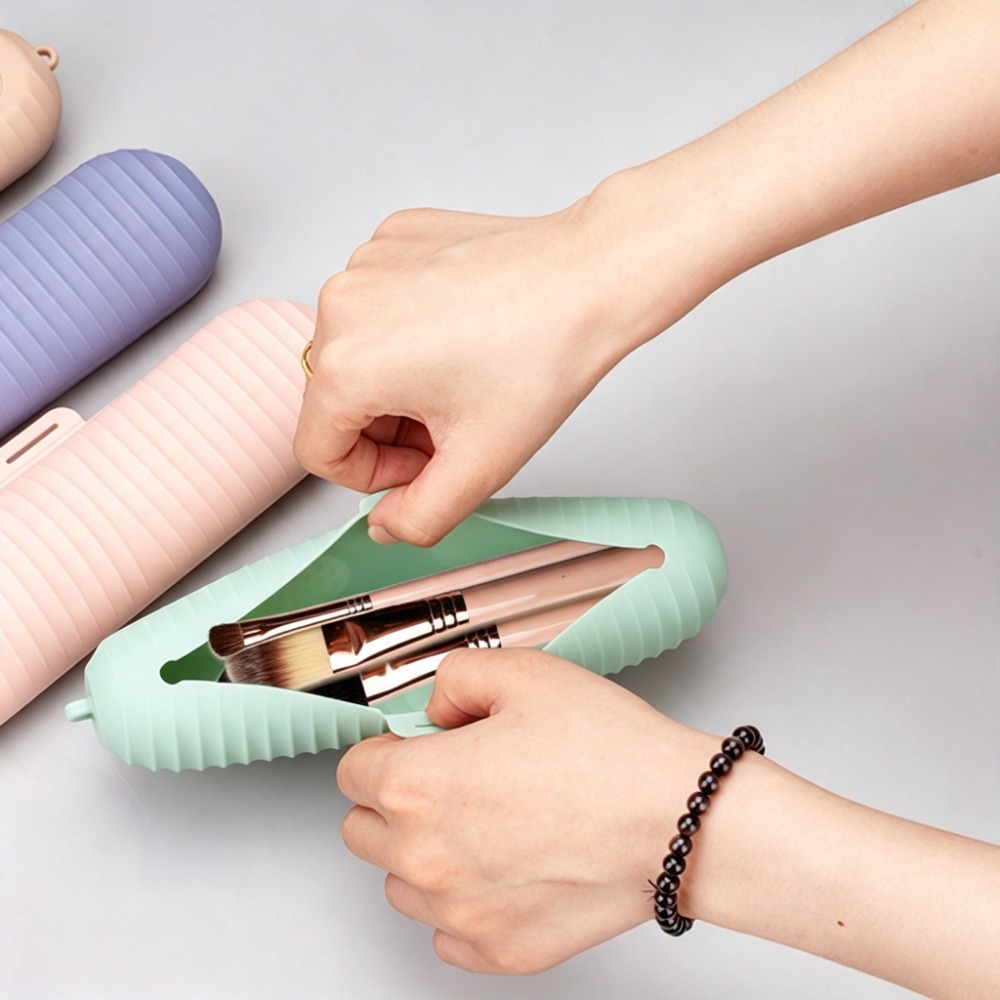 Porta Pennelli da Trucco in Si - Phone Accessories For Travel recensione e prezzo