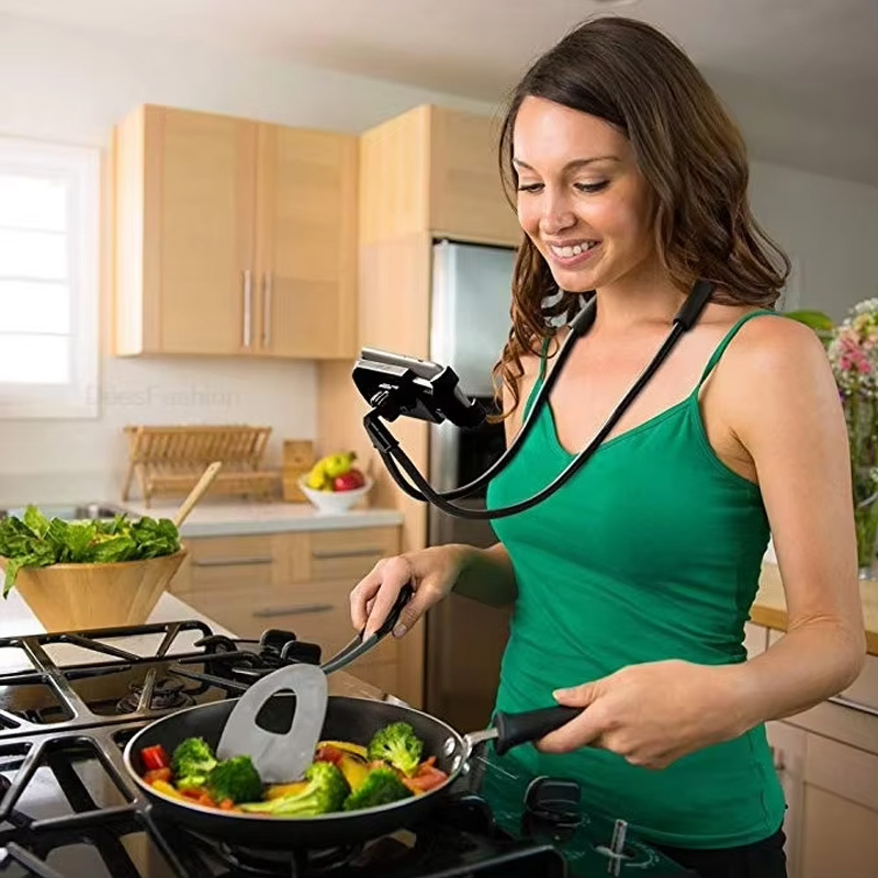 Supporto Flessibile per Telefo - Neck Hanging Phone Holder recensione e prezzo